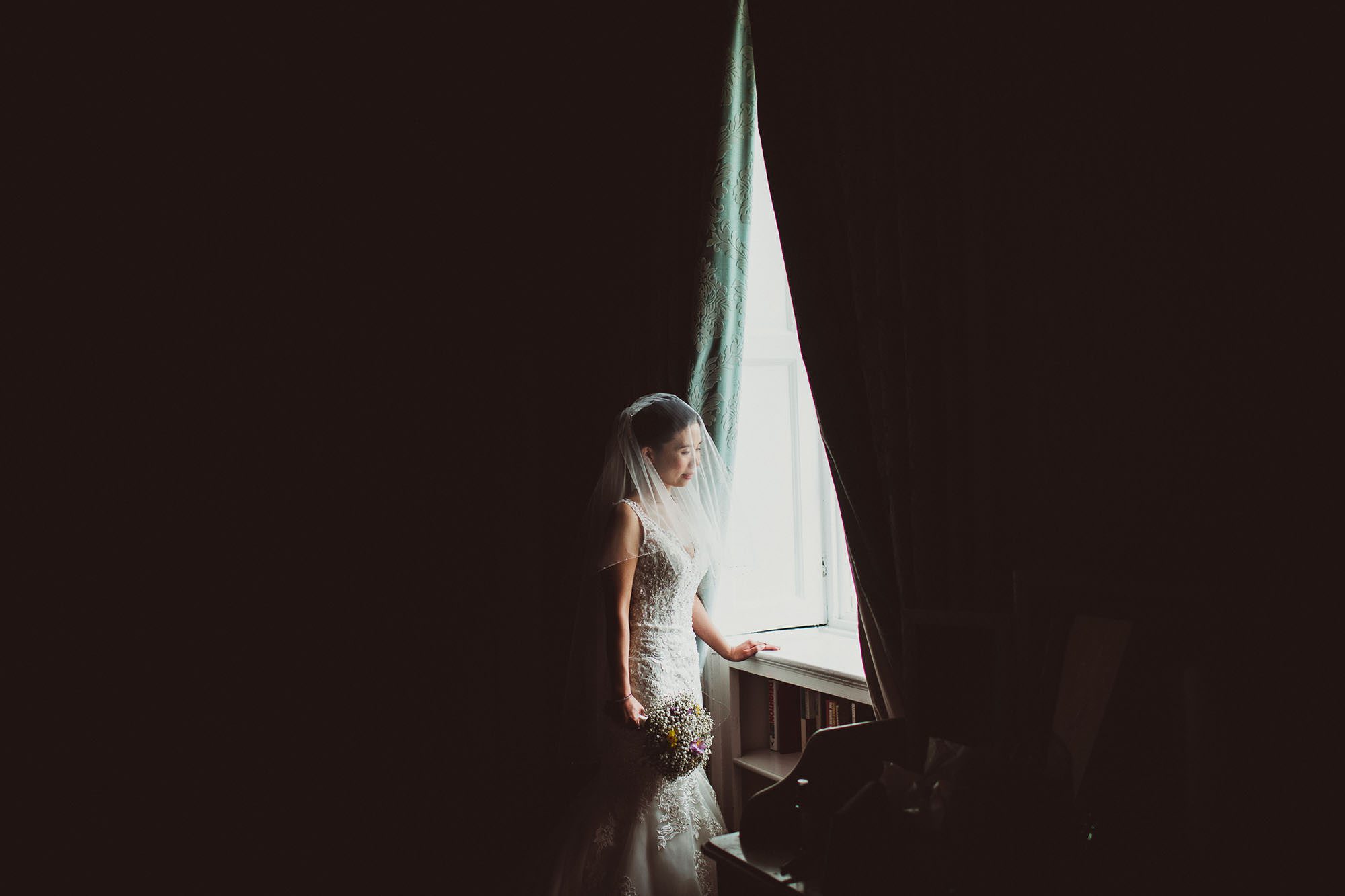 Nottingham Wedding Photographer - Kathryn Edwards Photography