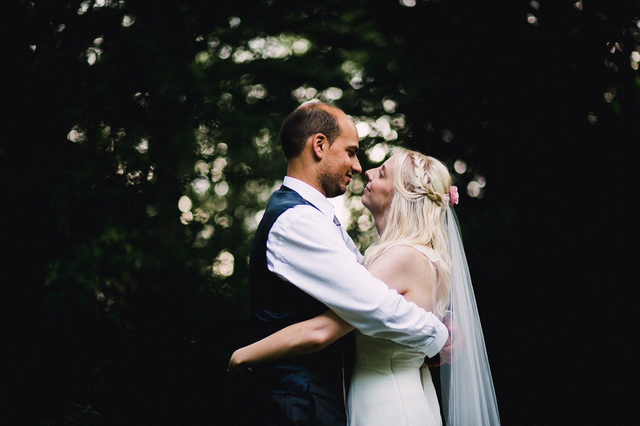 wedding photography at Hothorpe Hall and Woodlands